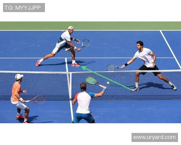 赛后复盘:北京网球队与广州网球队的默契配合与战术分析