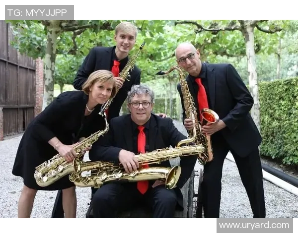 足球明星热爱的音乐清单揭示他们场上场下的心声与激情